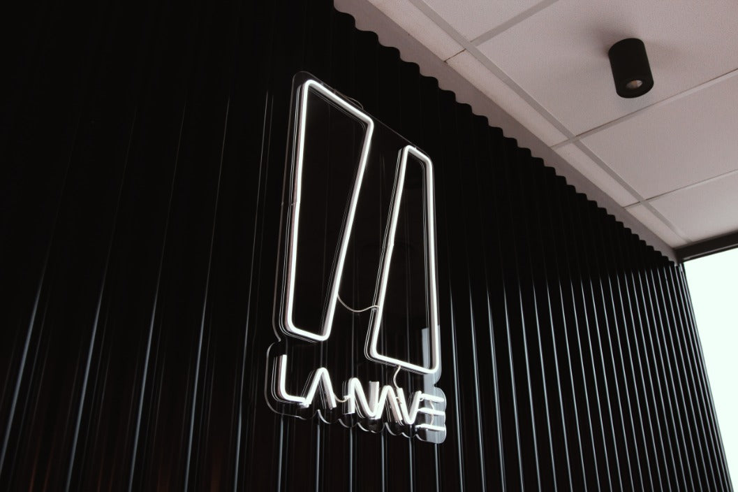 Neon La Nave