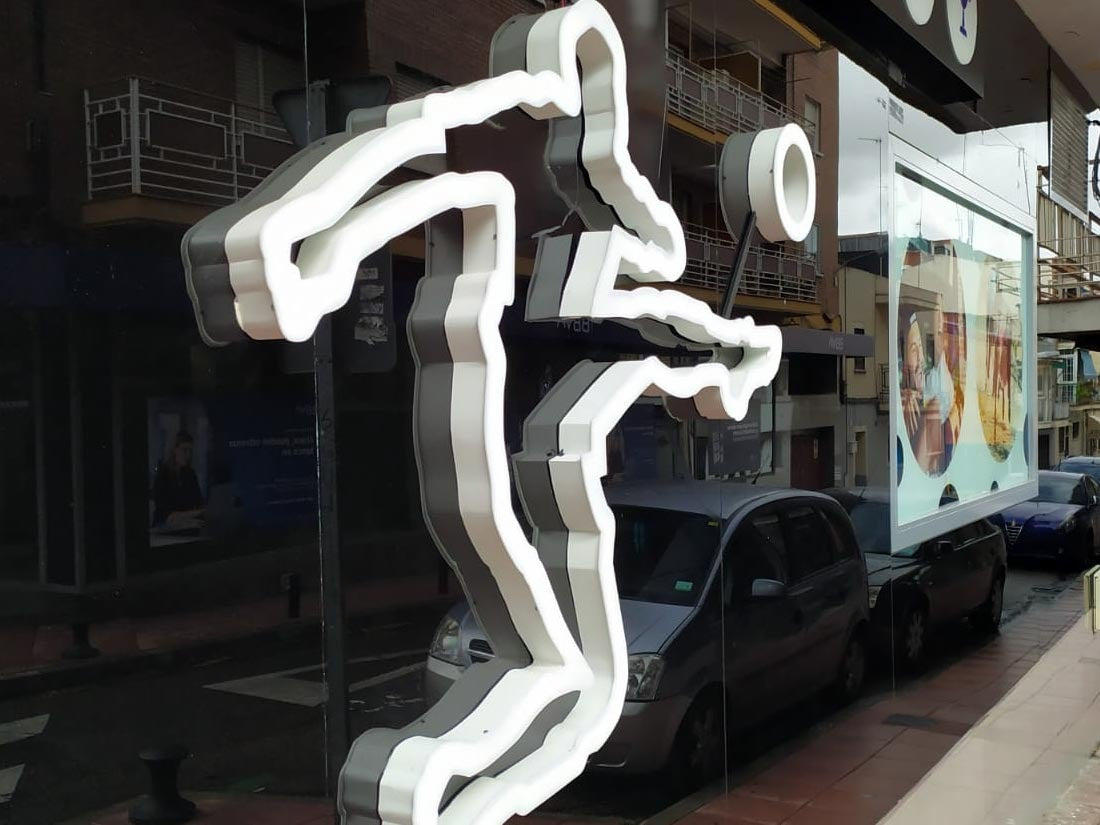 Rotulos Corporeos Opaco Gran Formato Exterior