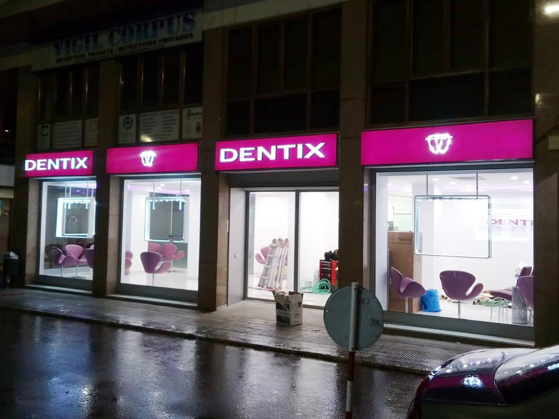 Rotulos Retroiluminacion Doble Dentix Exterior