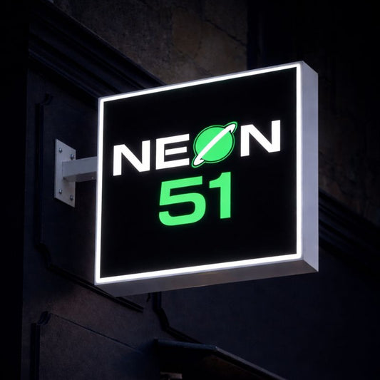 Banderola Cuadrada Iluminada