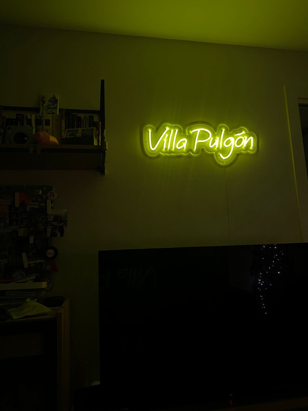 Neon de Texto Villa Pulgon