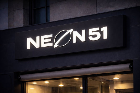 Rótulo luminoso bandeja calada